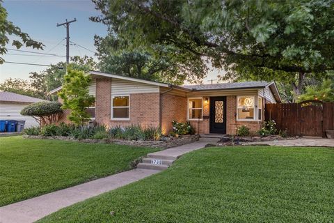 9705 Ash Creek Drive Dallas TX 75228