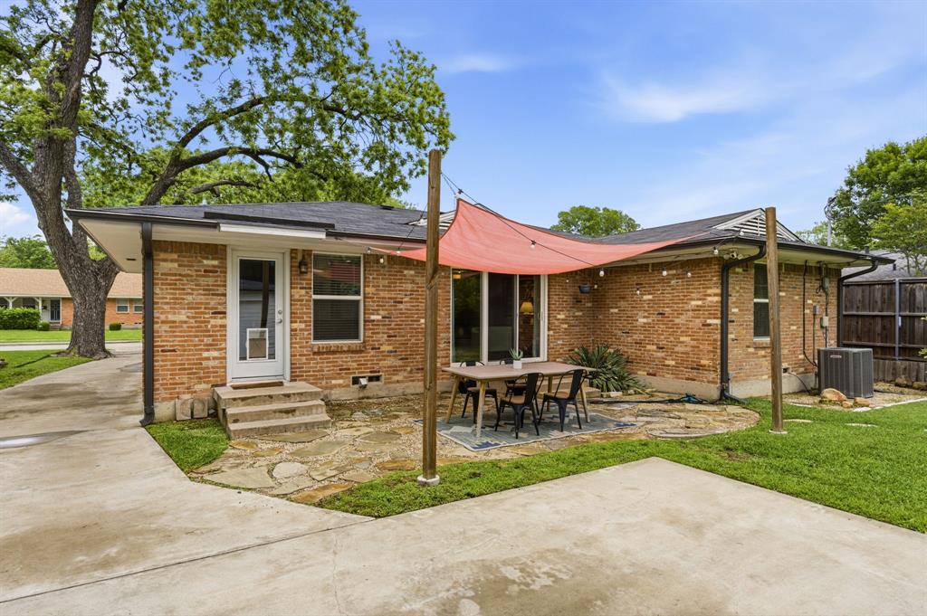 University Terrace Rev - Residential
