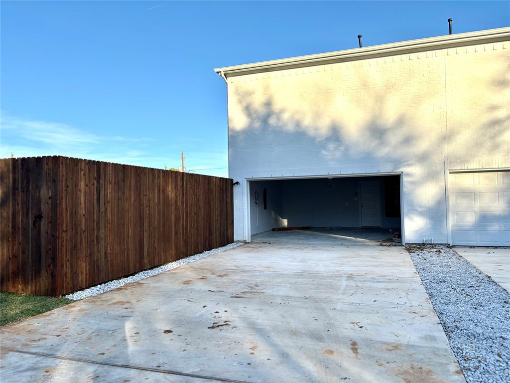 Deavers Add - Residential Lease