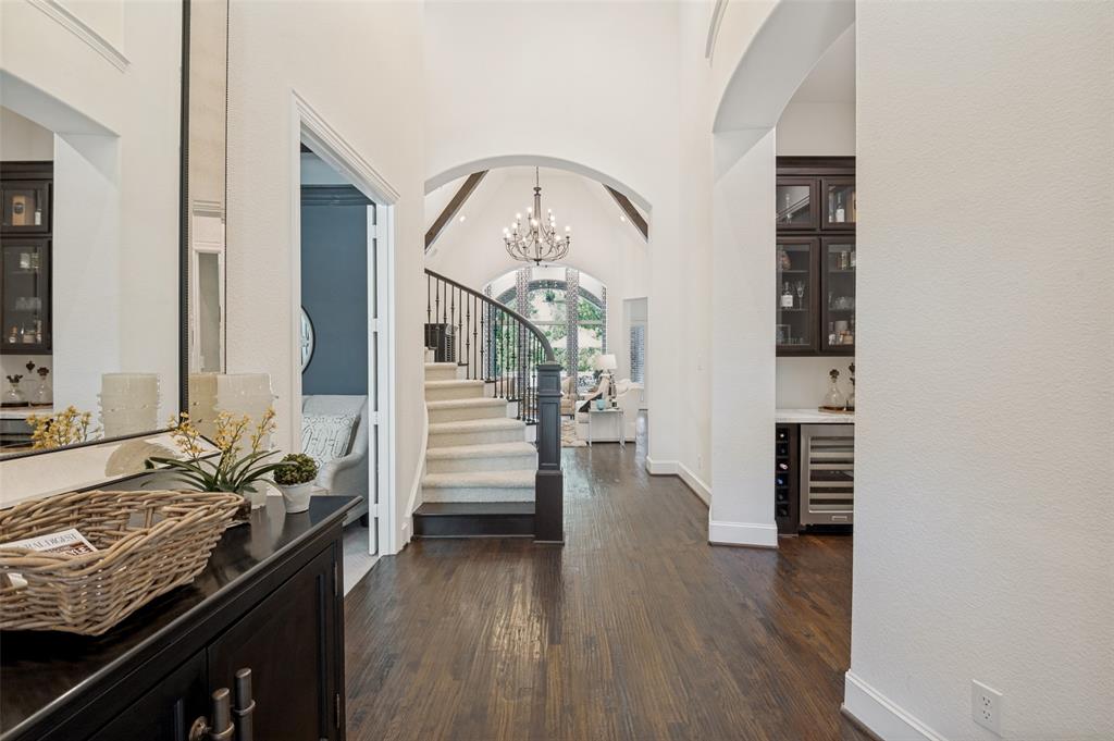 8025 Shackelford Drive
