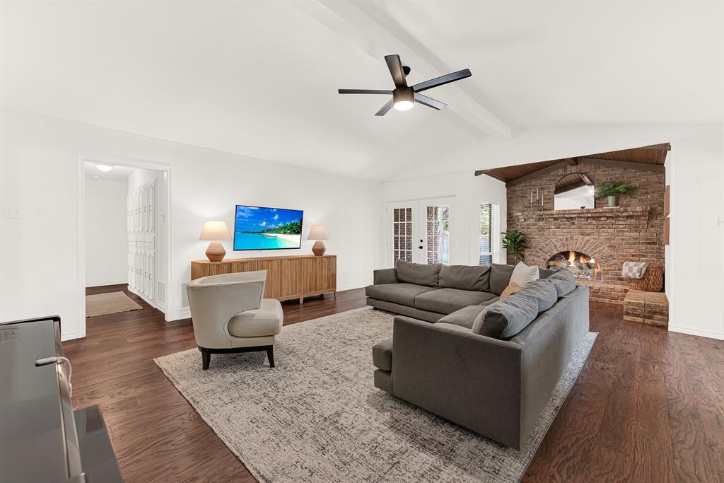 2814 Forest Grove Drive