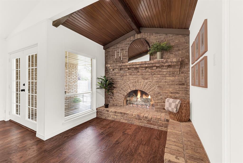 2814 Forest Grove Drive