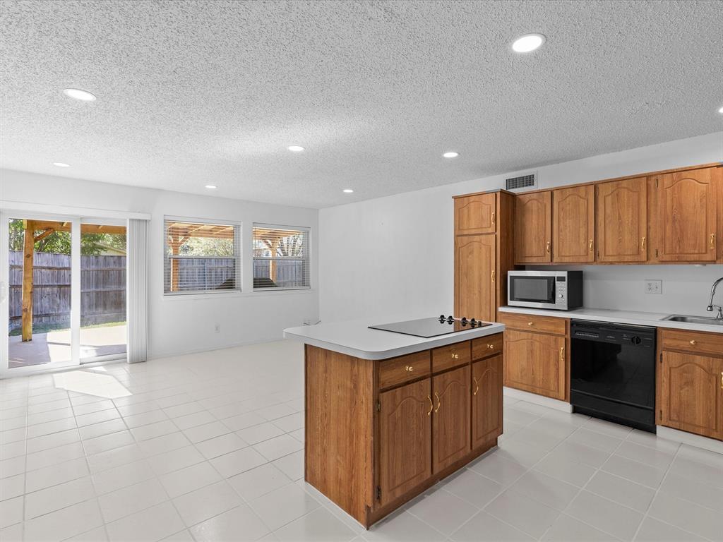 1438 Blanco Lane