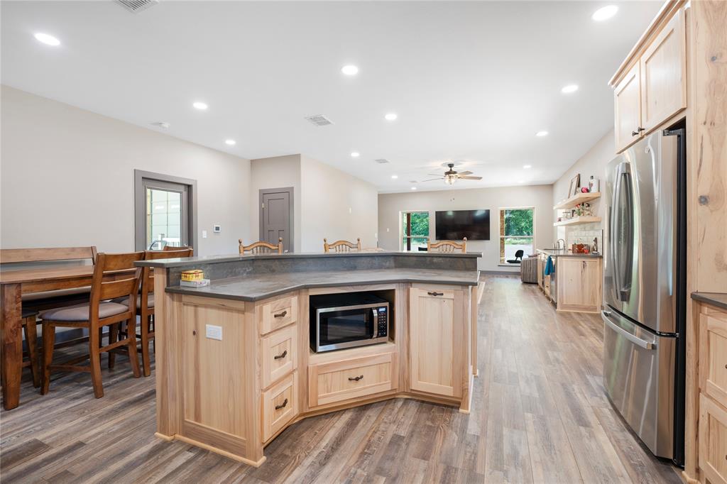 (R15_A) RURAL NEIGHBORHOOD RISD CLASS A - Farm