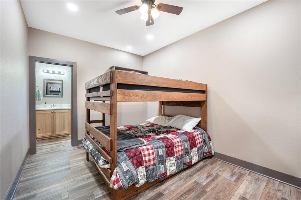 (R15_A) RURAL NEIGHBORHOOD RISD CLASS A - Farm