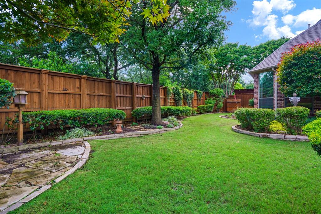 1727 Lantana Lane