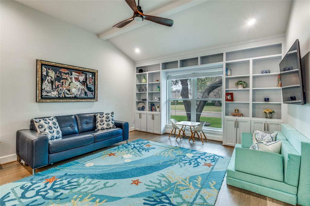 Midway Hills 05 - Residential