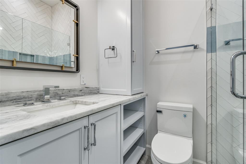 Midway Hills 05 - Residential