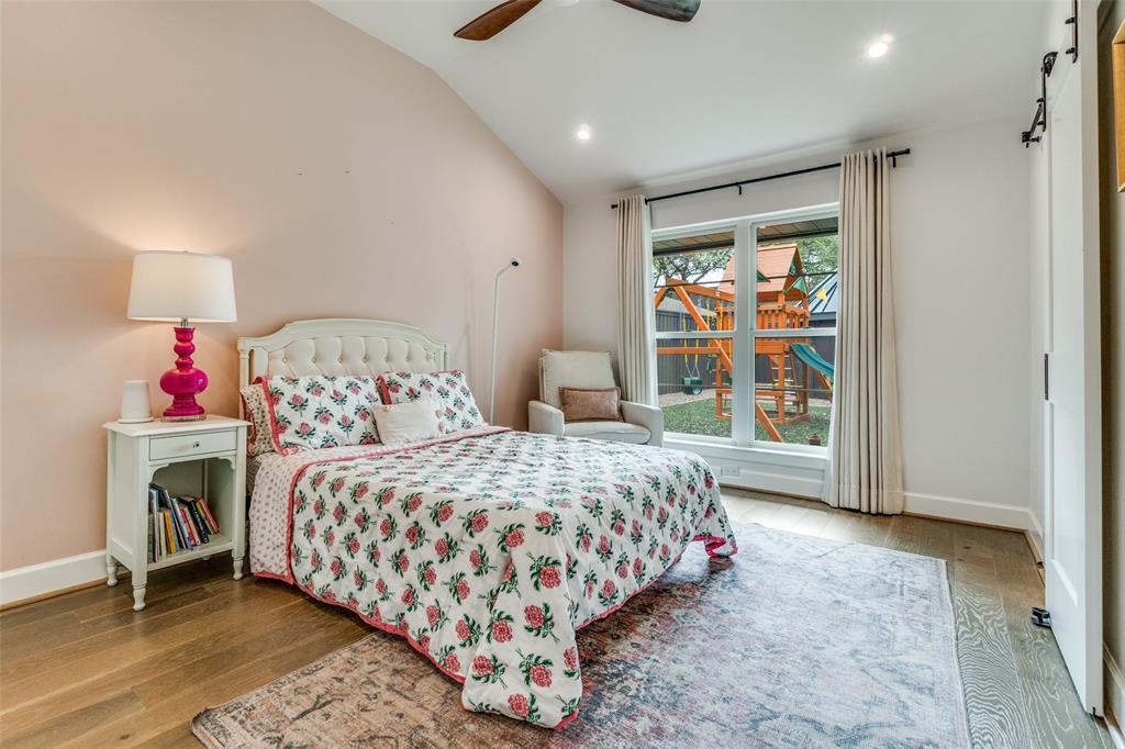 Midway Hills 05 - Residential