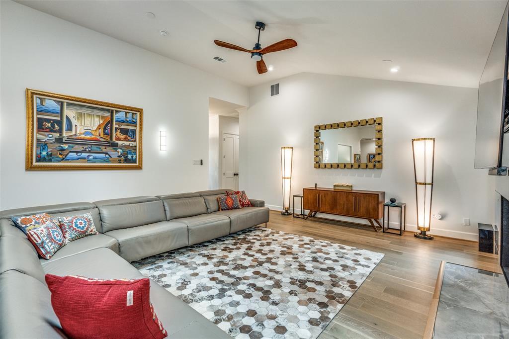 Midway Hills 05 - Residential