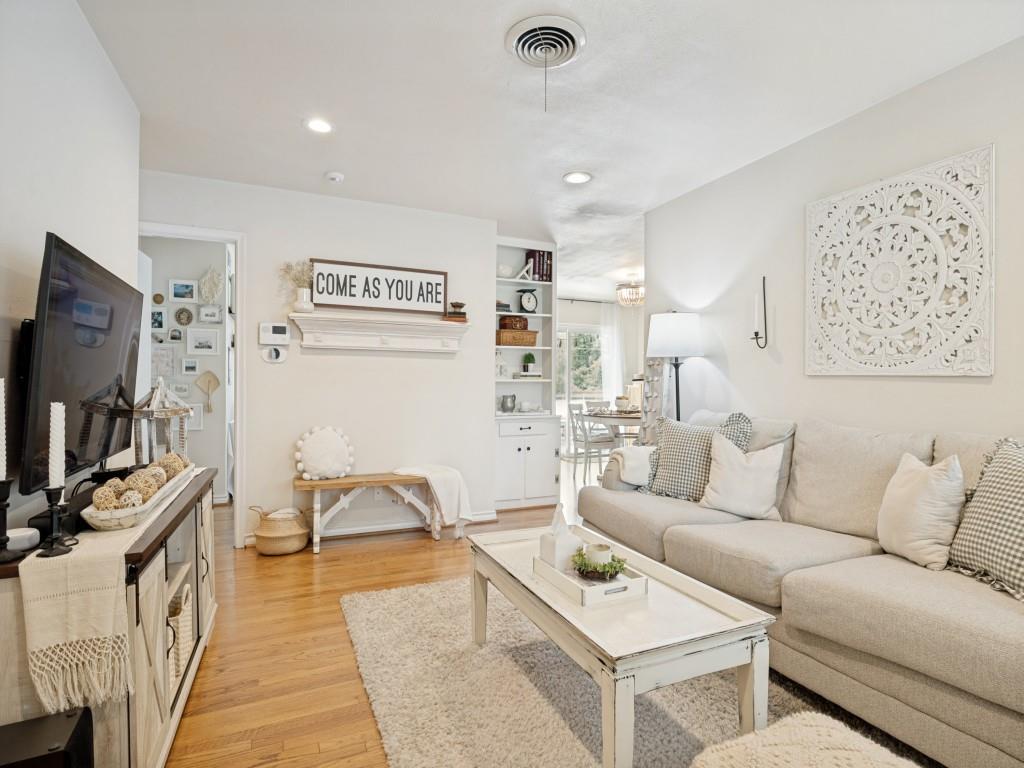 411 Lynn Street