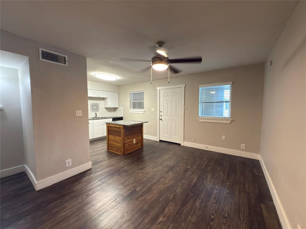 Chamberlain Arlington Heights 2nd - Residential Lease