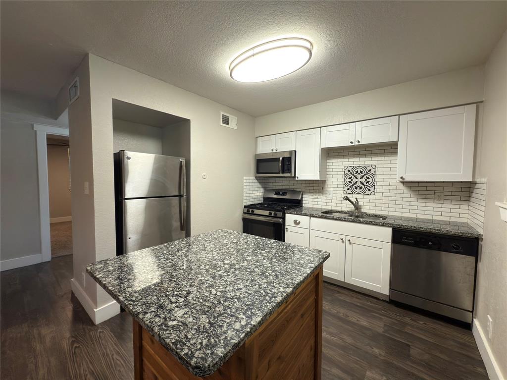 Chamberlain Arlington Heights 2nd - Residential Lease