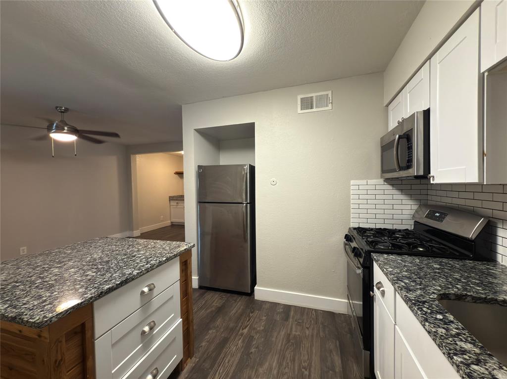 Chamberlain Arlington Heights 2nd - Residential Lease