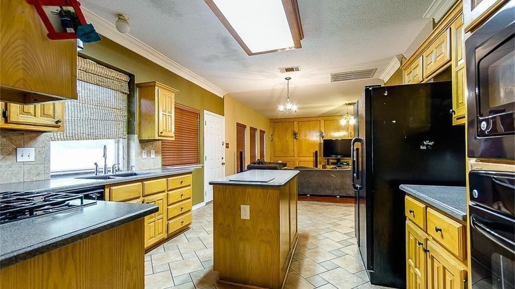 5013 Bellerive Court