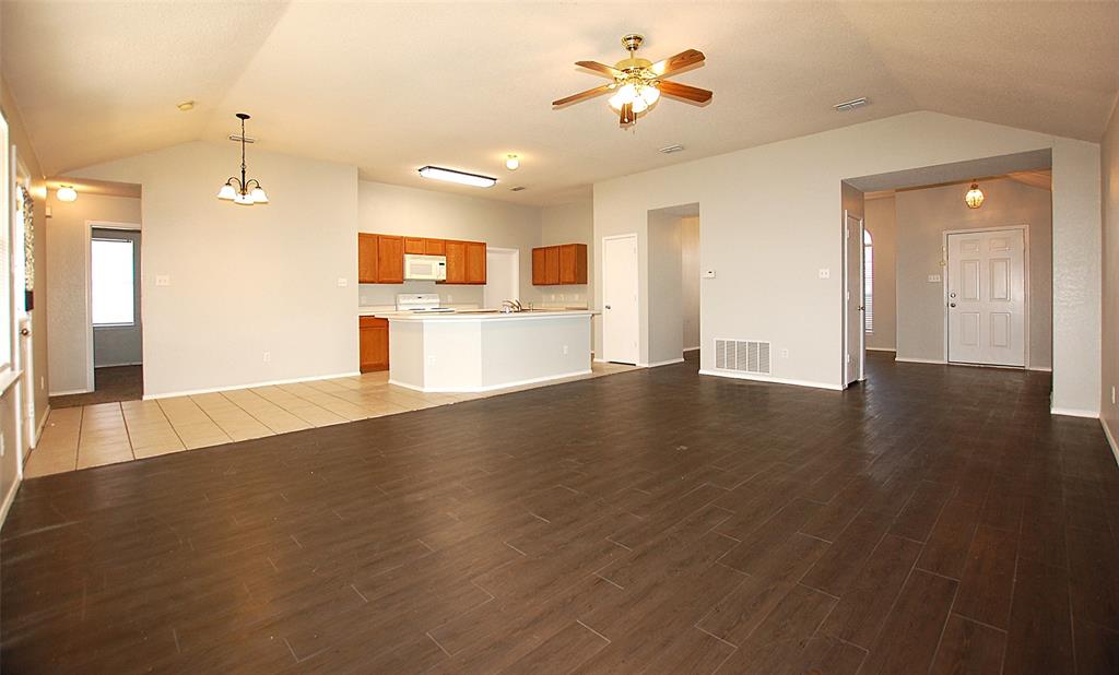 338 Bayberry Trail