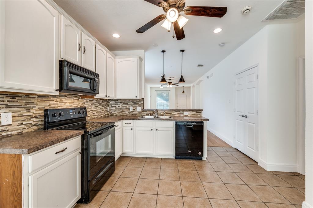 Harbor Village At Providence P - Residential