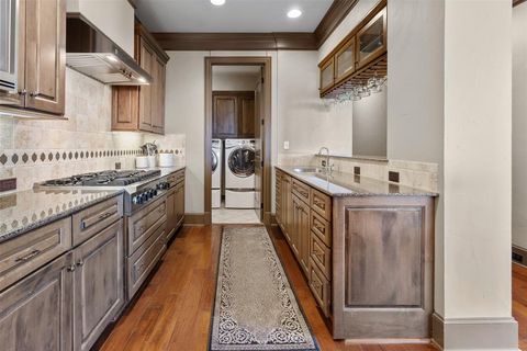 Tiny photo for 501 Samuels Avenue #230, Fort Worth, TX 76102 (MLS # 21155399)