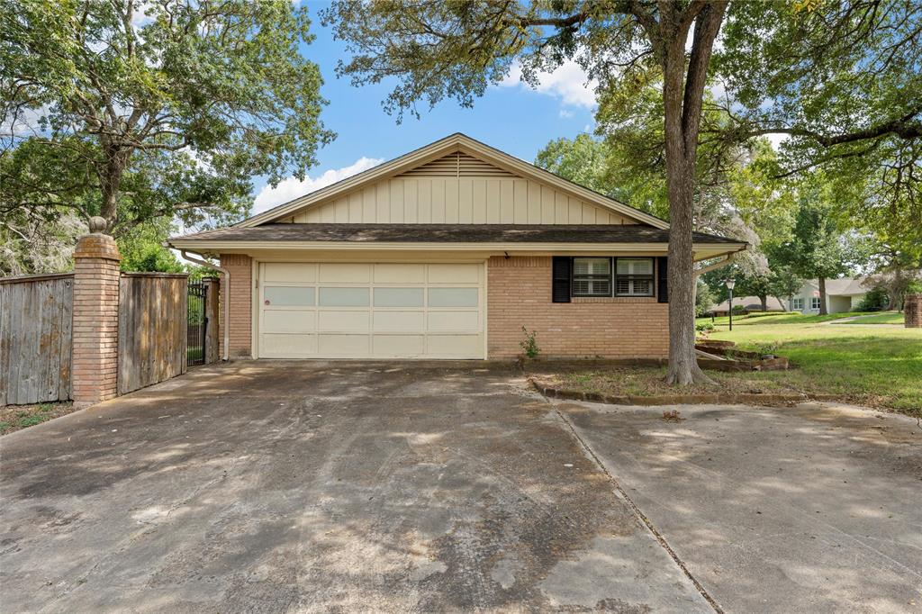 Forest Hills - Residential