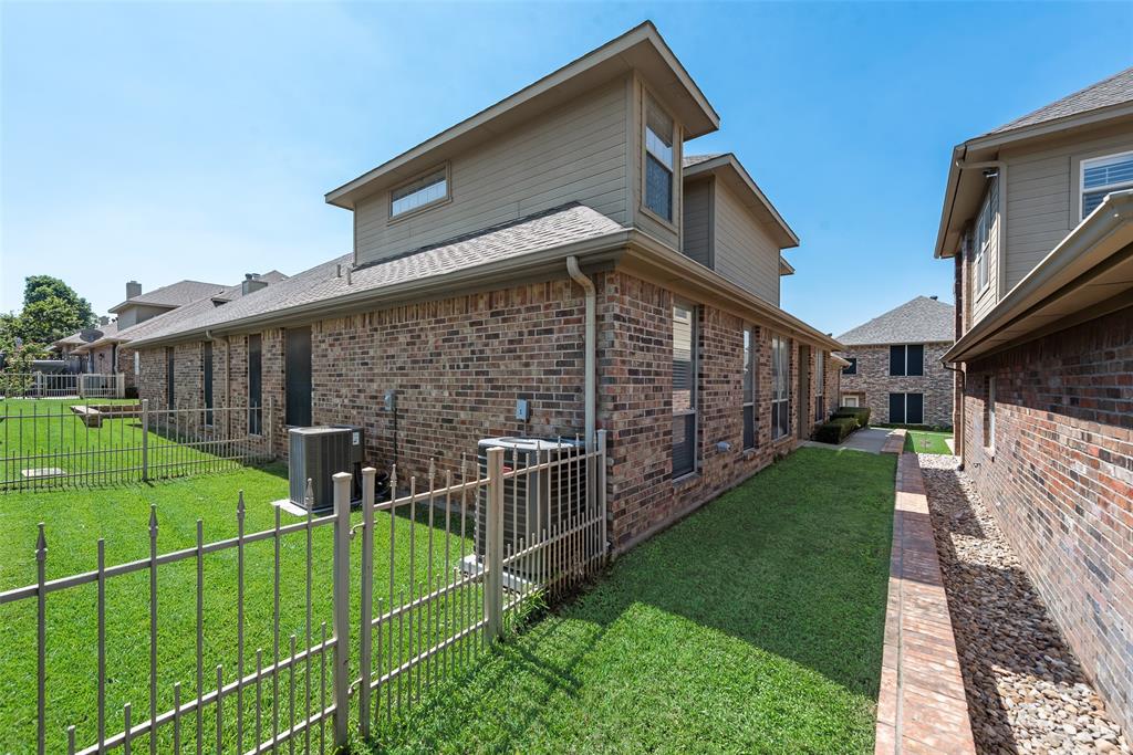 Woodland Park Twnhms Add - Residential