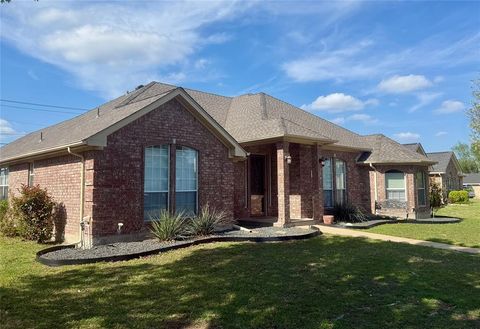 112 Santa Fe Trail Waxahachie TX 75165