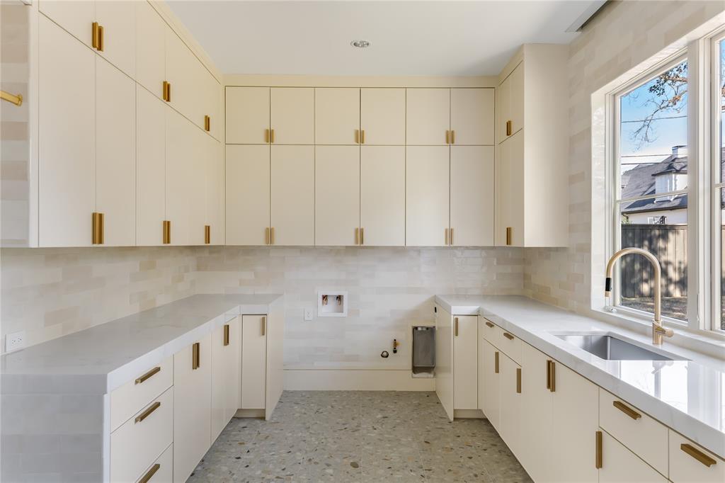 Northaven Manor - Residential