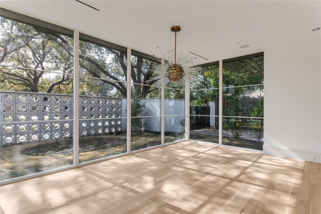 Northaven Manor - Residential