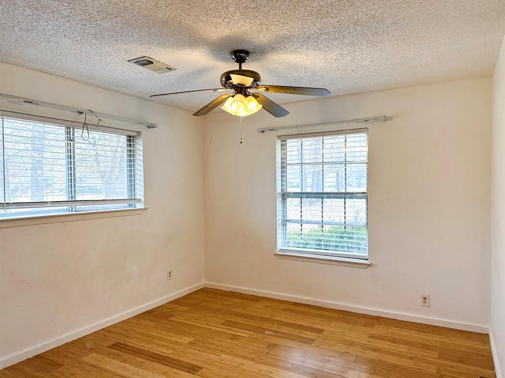 Alvarado Oaks - Residential