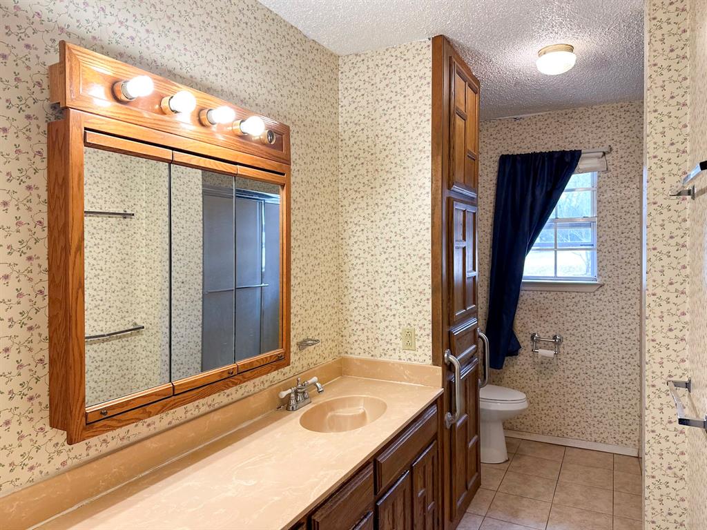 Alvarado Oaks - Residential