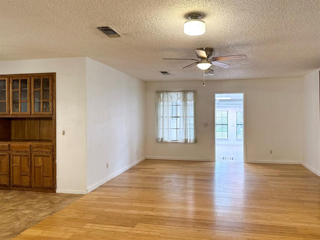 Alvarado Oaks - Residential