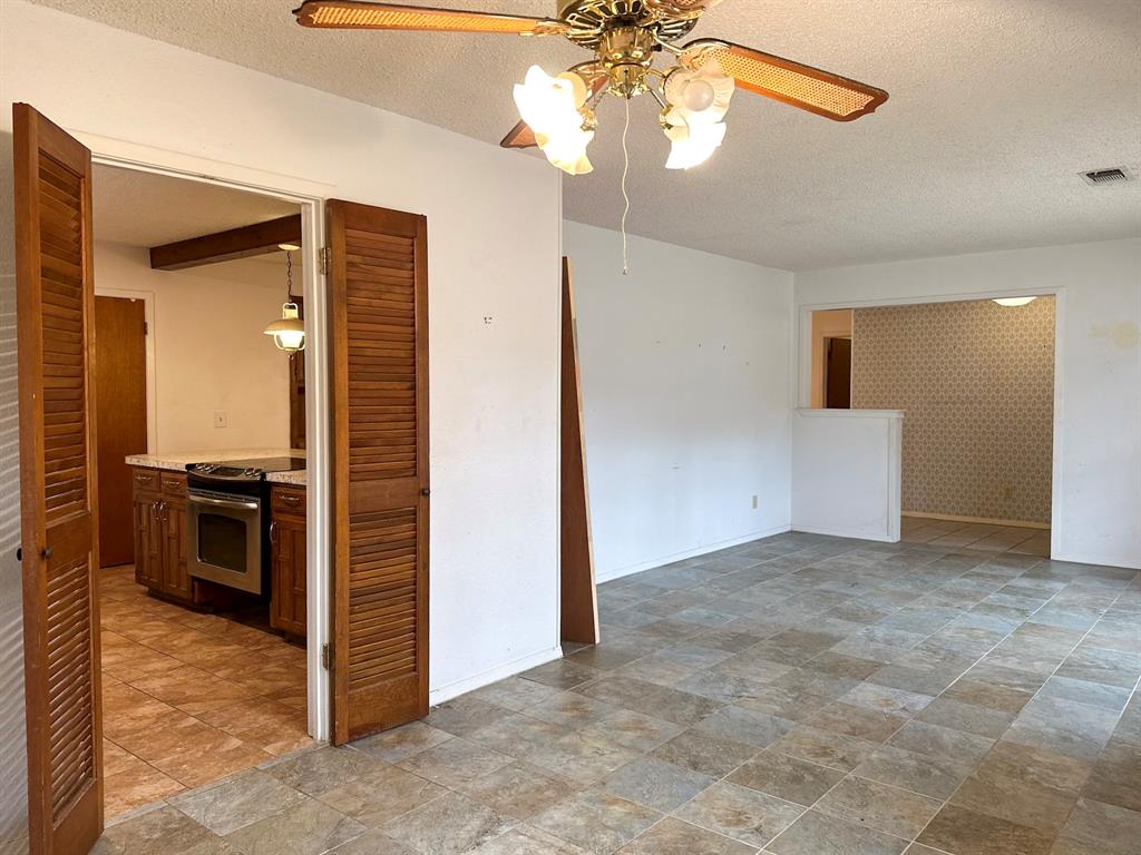 Alvarado Oaks - Residential