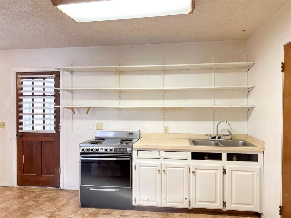 Alvarado Oaks - Residential