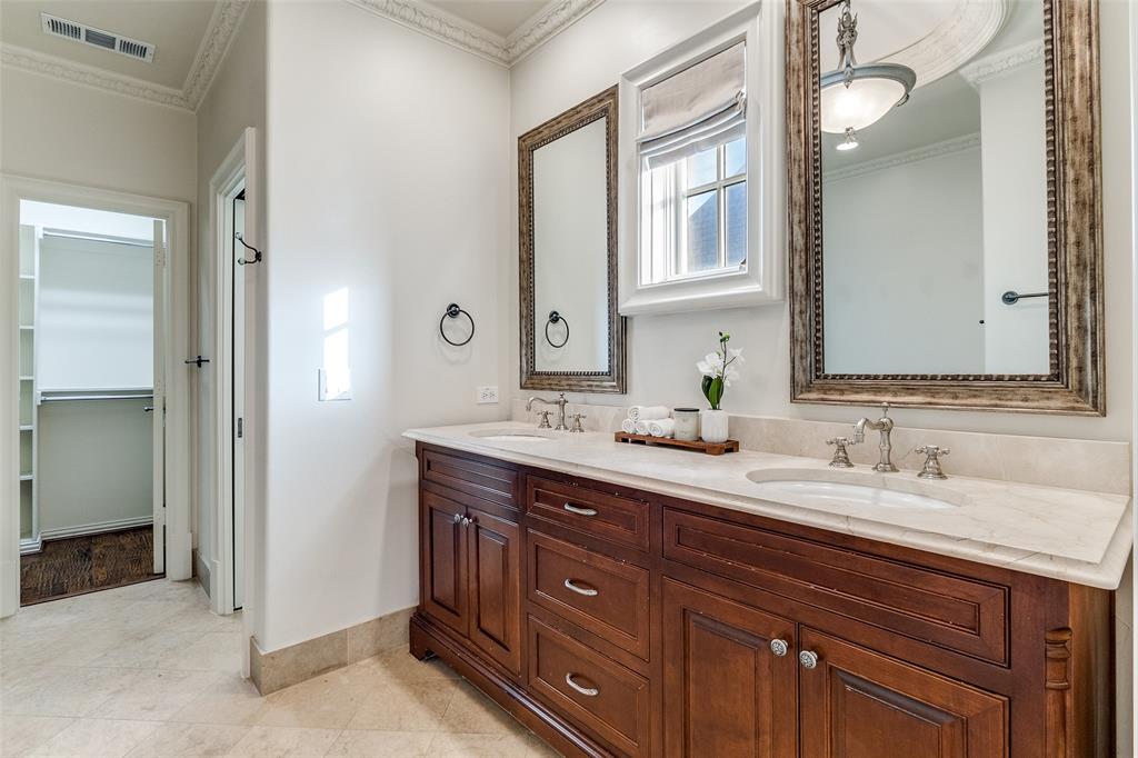 Highland Gates On Katy Trail Condo - Residential