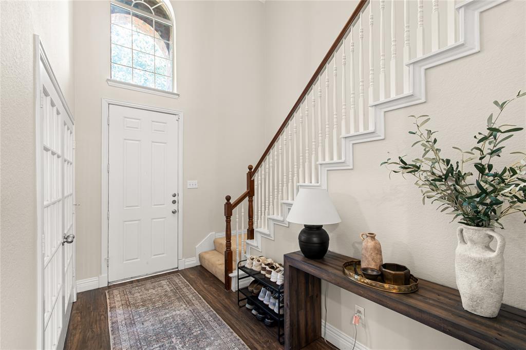 2404 Dawn Mist Drive