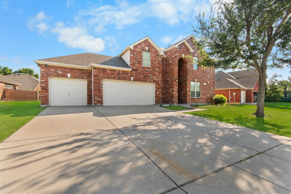 2404 Dawn Mist Drive
