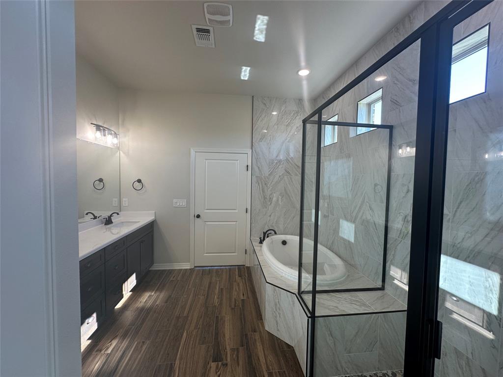 Rosenthal Estates - Residential