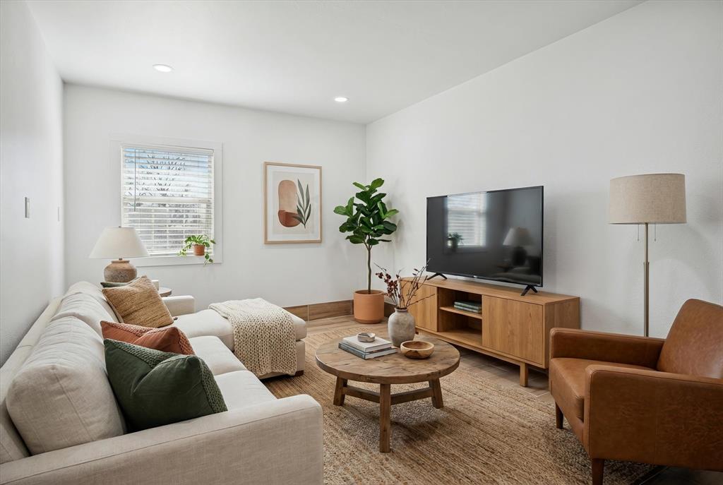 GARDEN OAKS 6 - Residential