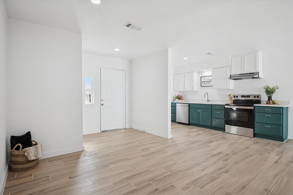 GARDEN OAKS 6 - Residential