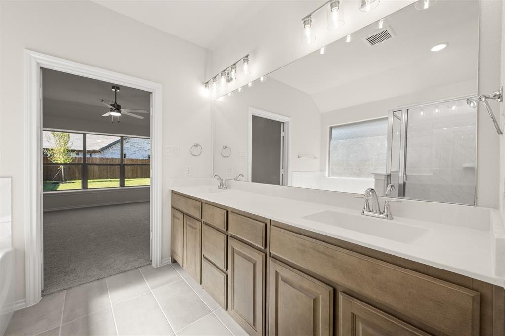 Summer Crest - Residential