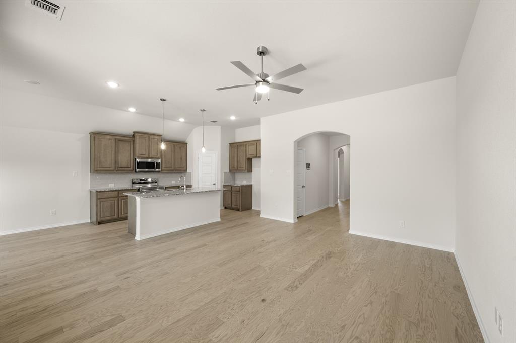 Summer Crest - Residential