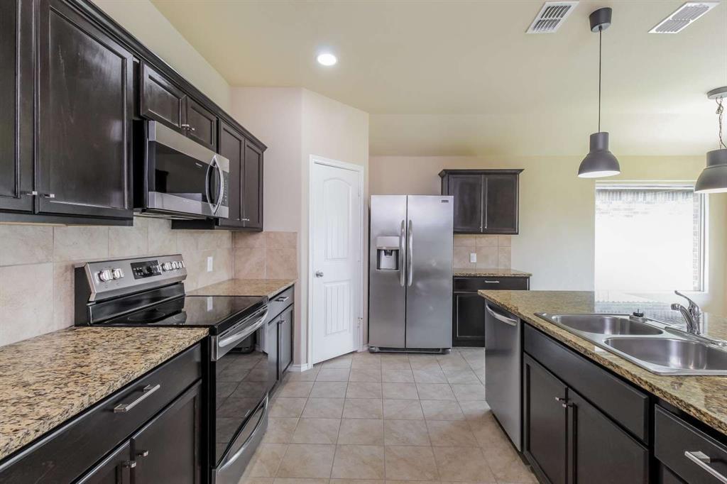 1113 Forest Glen Drive
