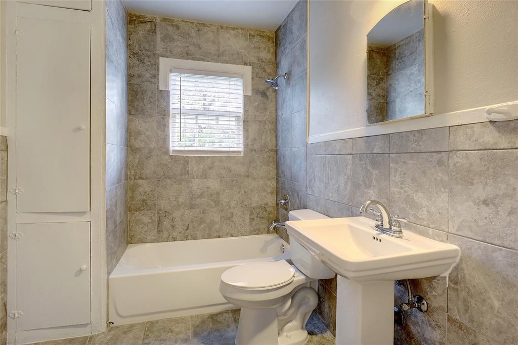 Ryan South John C Add - Residential Lease