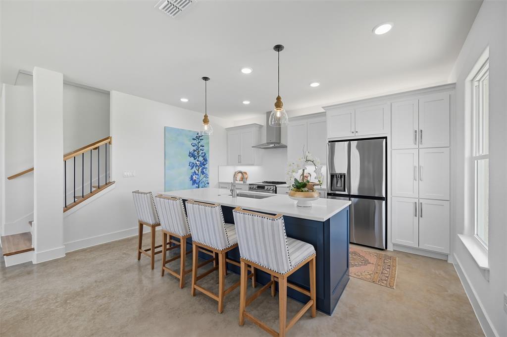 The Residences of Cardinal Woods - Residential Lease