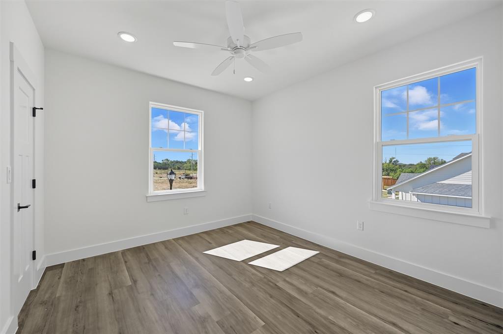 The Residences of Cardinal Woods - Residential Lease