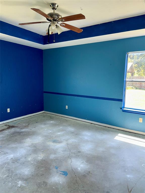 Abst 29 yr 45 W Byers - Residential