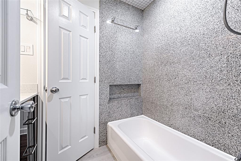 Lake Terrace - Residential