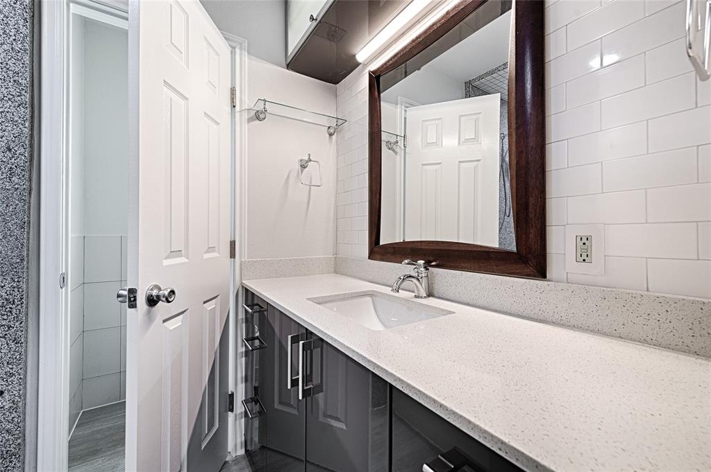 Lake Terrace - Residential