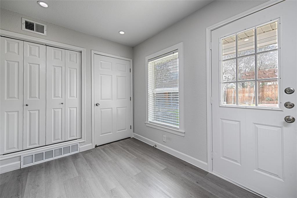 Lake Terrace - Residential