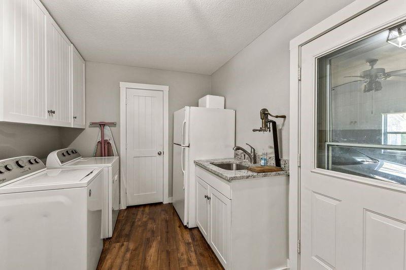 Sunset Cove - Residential