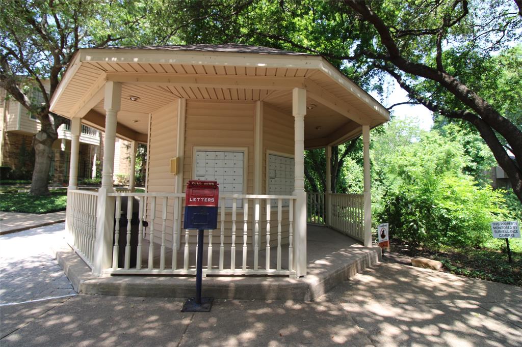 Preston On Lake Condo - Residential Lease